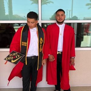 Meet your Posher, Axel